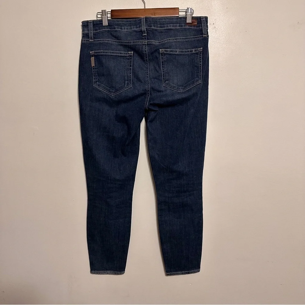 Paige Verdugo Crop Skinny Jeans Medium Wash Size 31